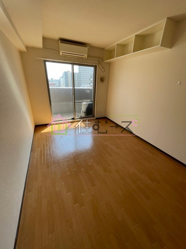 マインズ・コム新北野 ベッドルーム