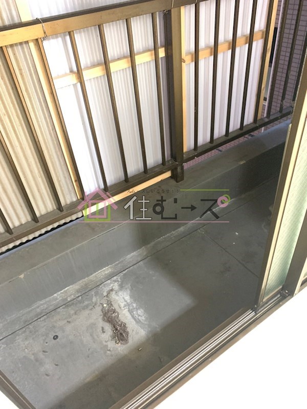 OMレジデンス京橋EAST壱番館 ベランダ