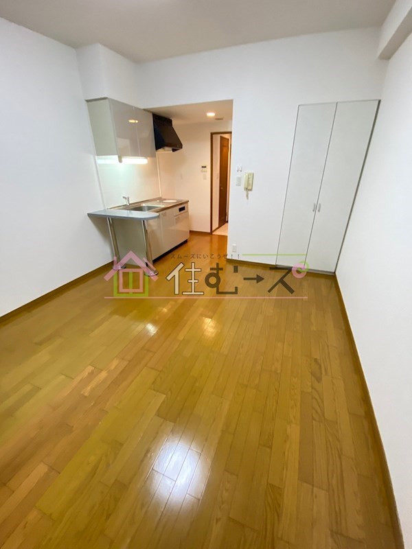 アスリート本町西 リビング