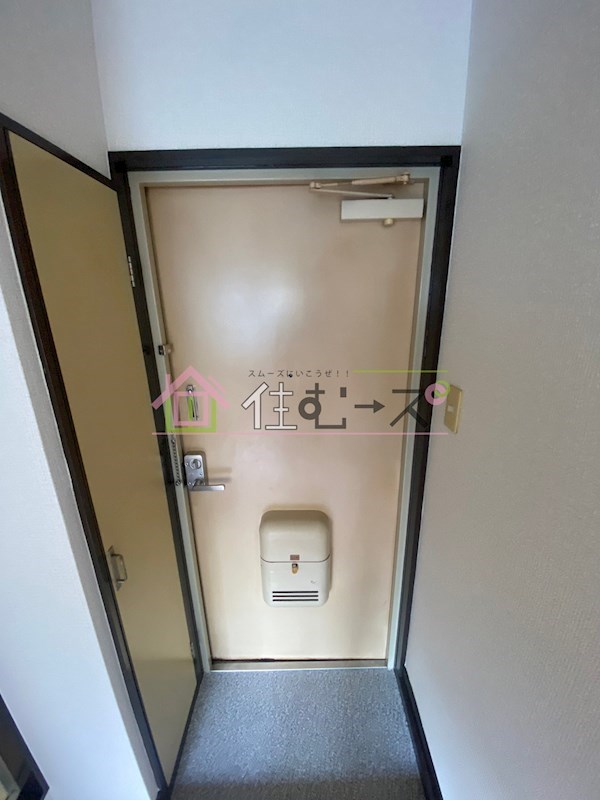 コーポサーティワン 玄関