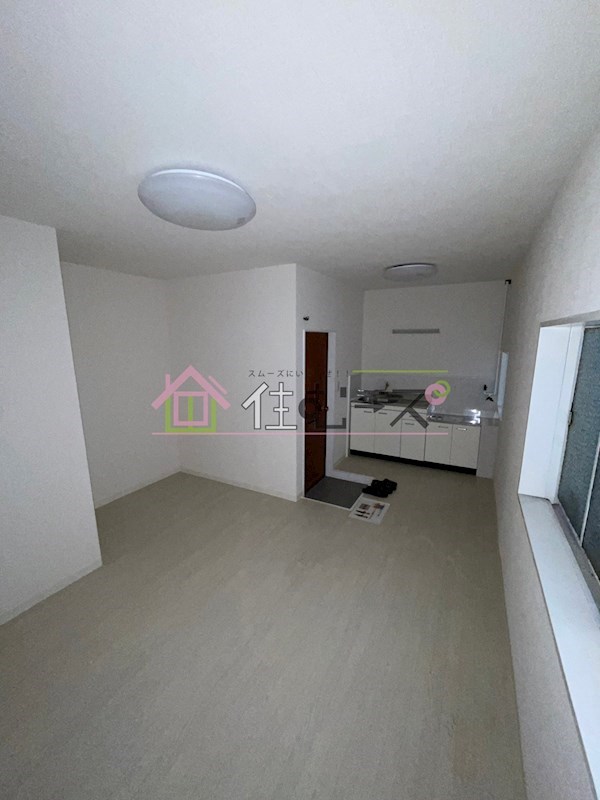 ロイヤル天神橋 リビング