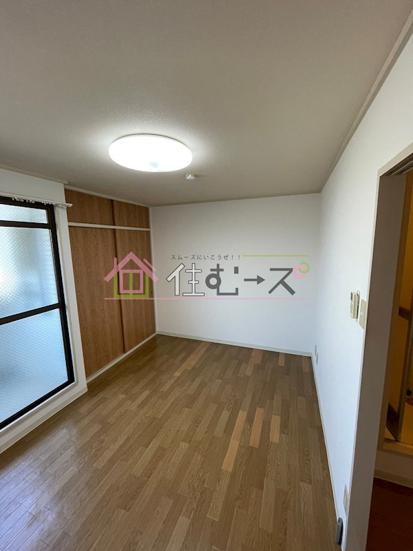 ロイヤル西梅田 ベッドルーム
