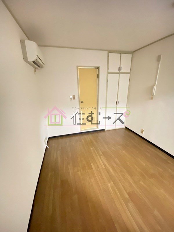 MOMO HOUSE 豊新 リビング