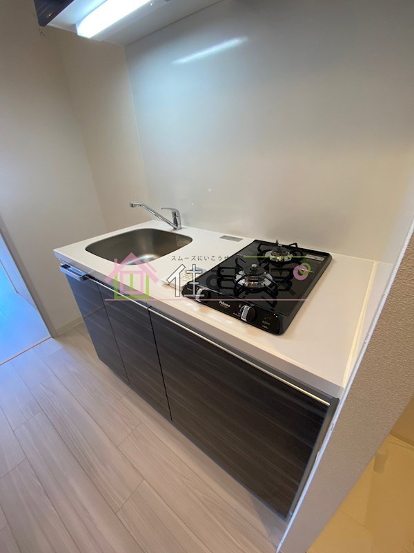 プレサンスOSAKA DOMECITYクロスティ キッチン