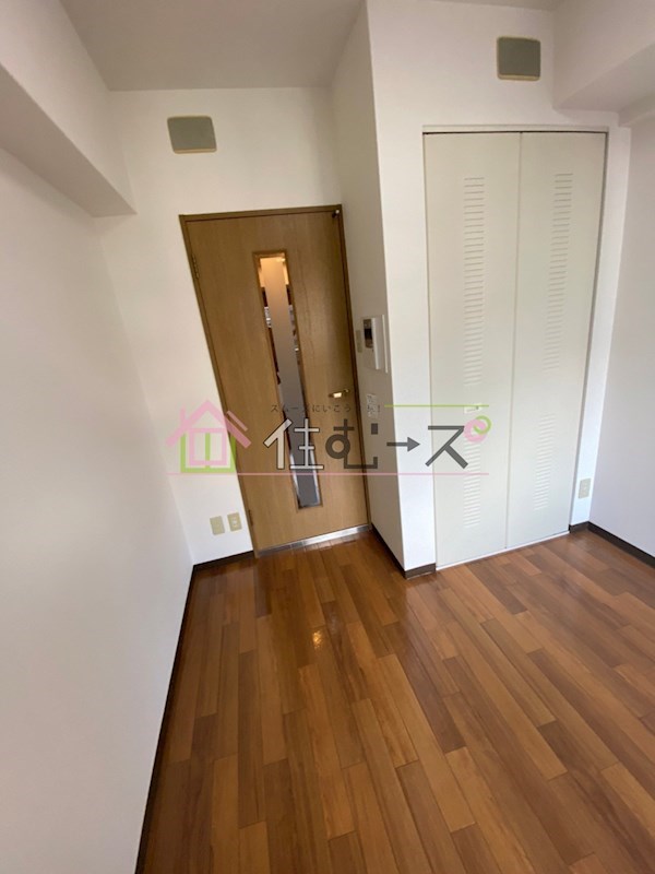 エスリード新大阪 リビング