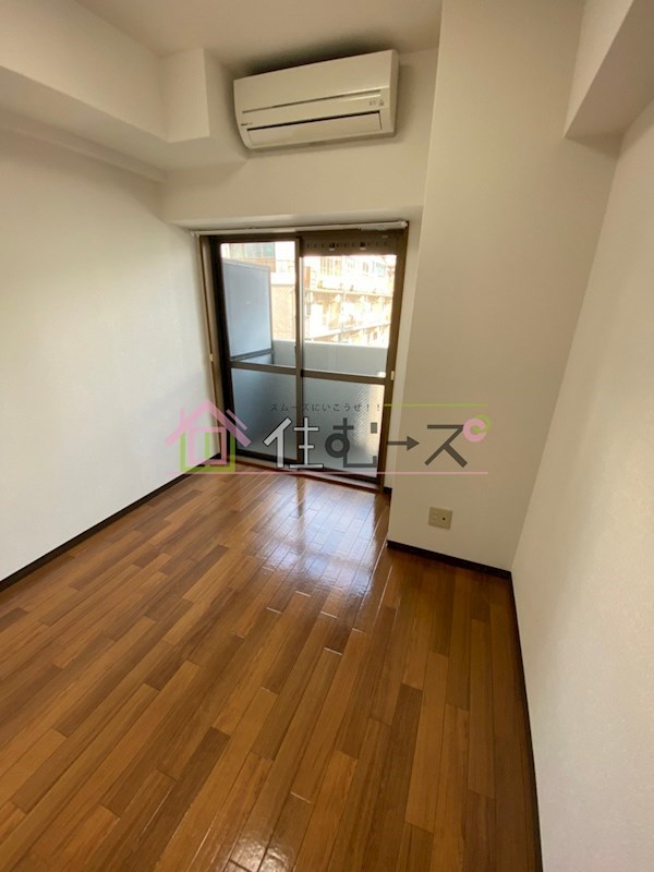 エスリード新大阪 ベッドルーム