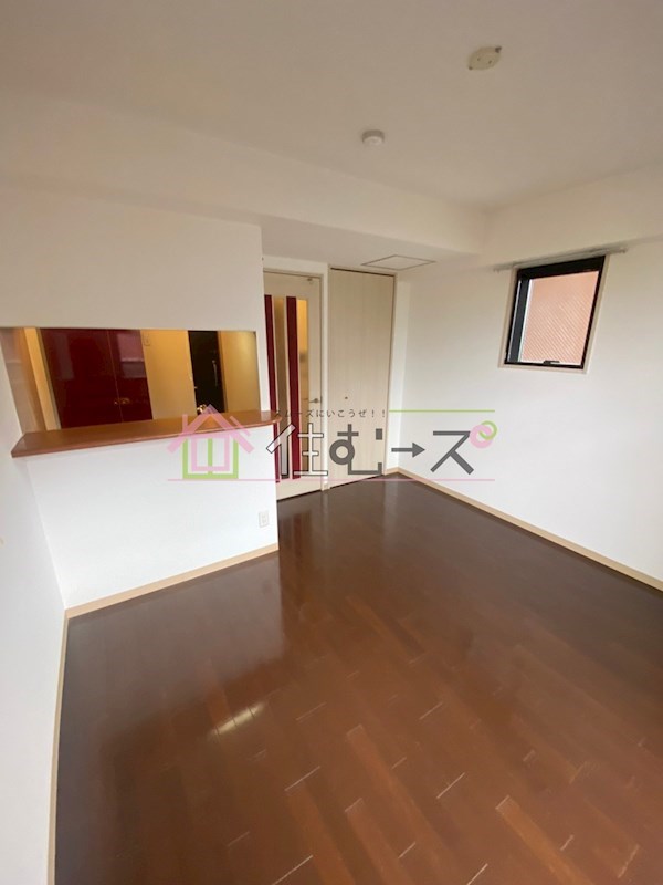 ジュネーゼグラン南堀江 リビング