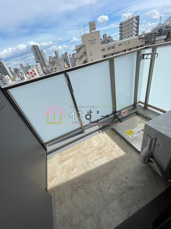 ファーストフィオーレ九条 ベランダ