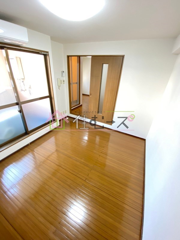 メモワール江戸堀 リビング