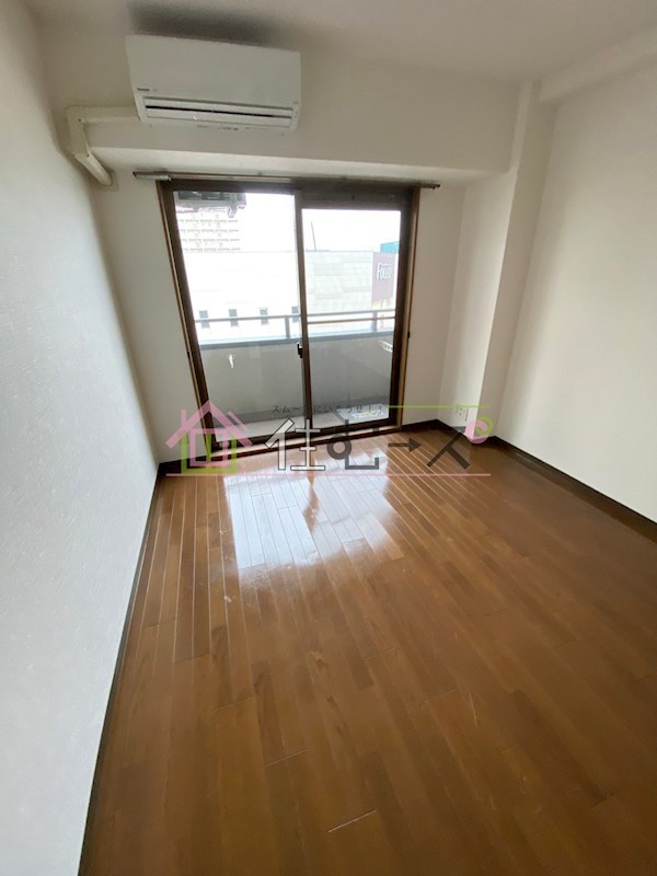 ロイヤルクイーンズパーク ベッドルーム