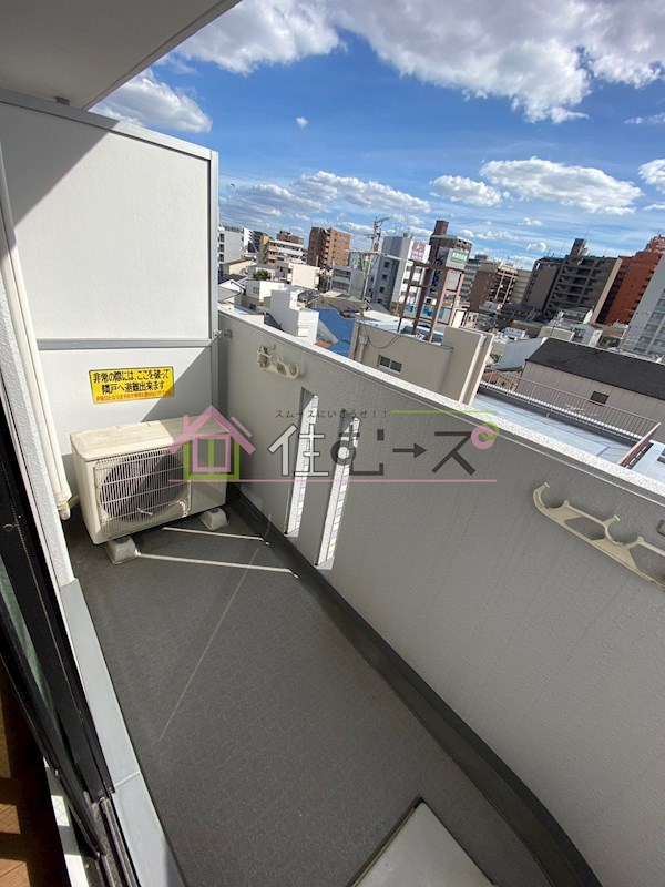 リーガル新大阪 ベランダ