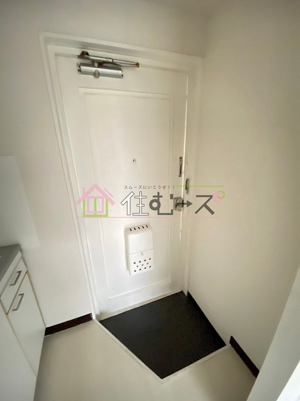 アース湯里 玄関