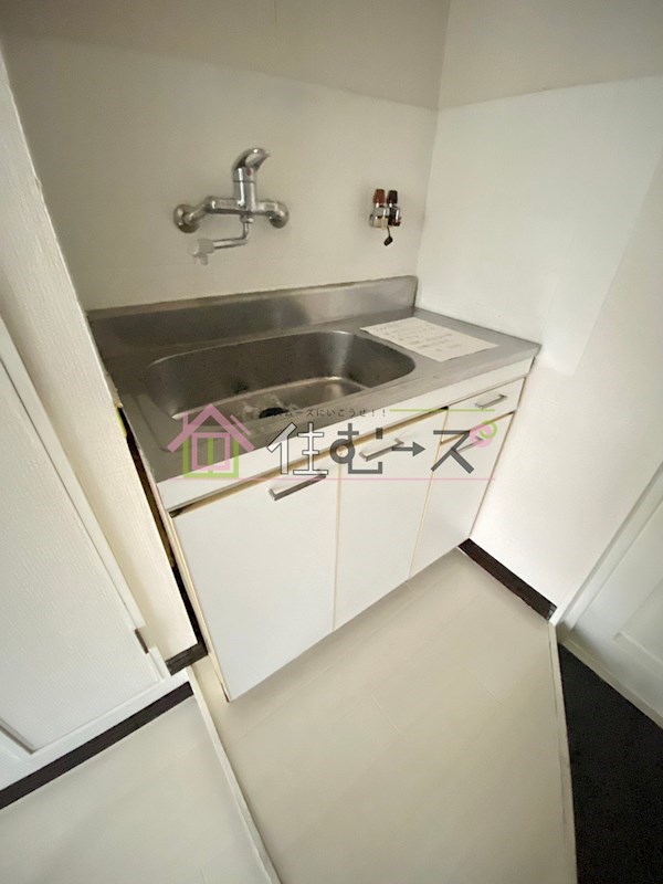 アース湯里 キッチン