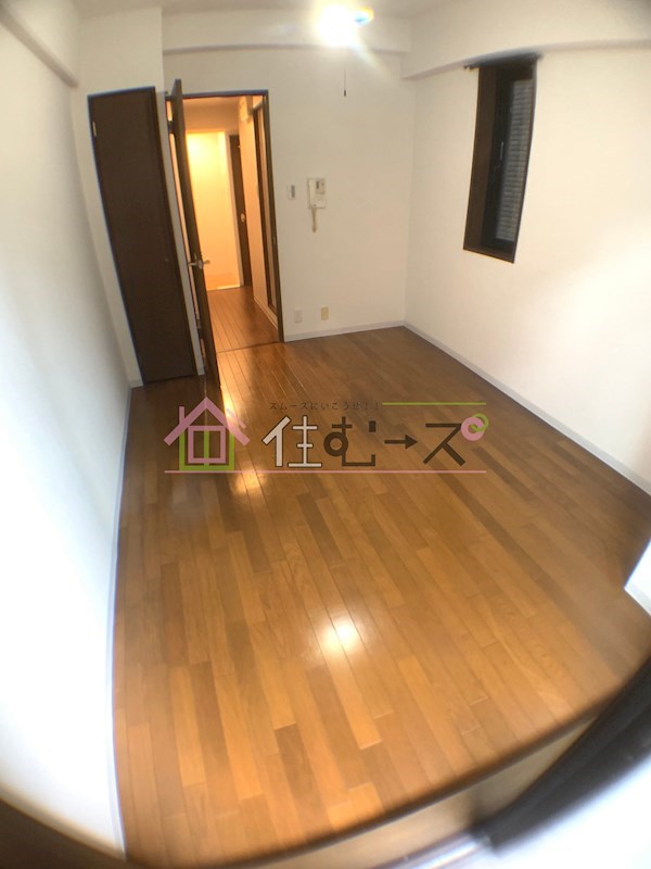 リーガル新大阪Ⅴ  リビング