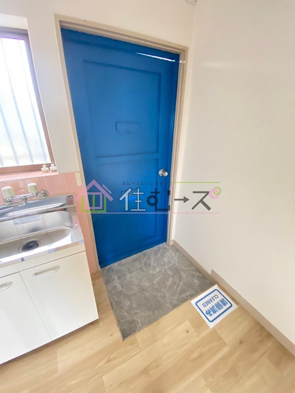 マミーハイツ 玄関