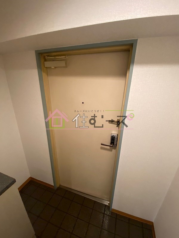 メロディーハイム夕陽丘 玄関