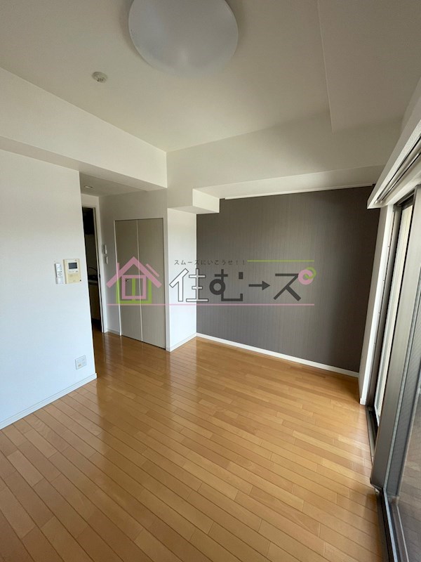 レジディア谷町 リビング