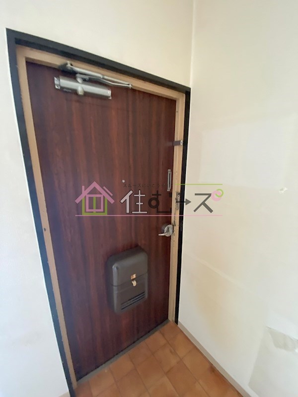 かねまつ東三国マンション 玄関