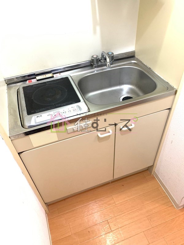 ベルエトワールK キッチン