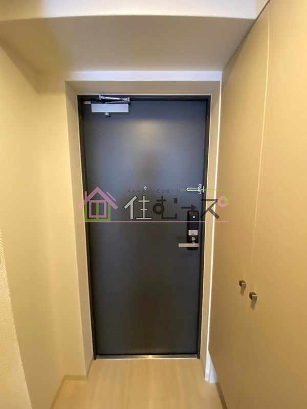 エスリード南堀江レジデンス 玄関