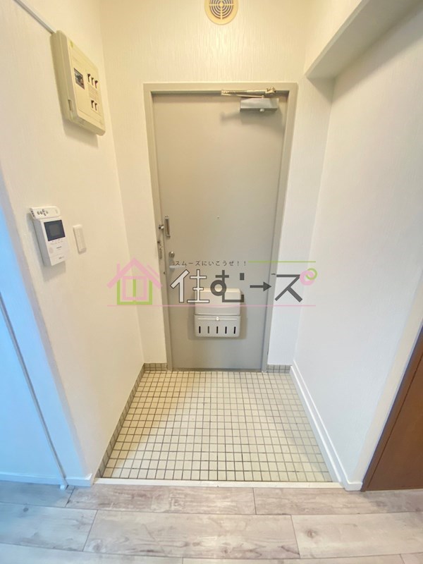 タカセビル 玄関