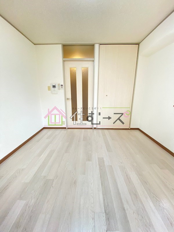 アパルト四天王寺Ⅱ リビング