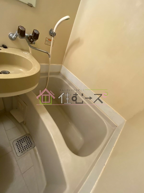 メゾン・ド・シャルジェ 風呂画像