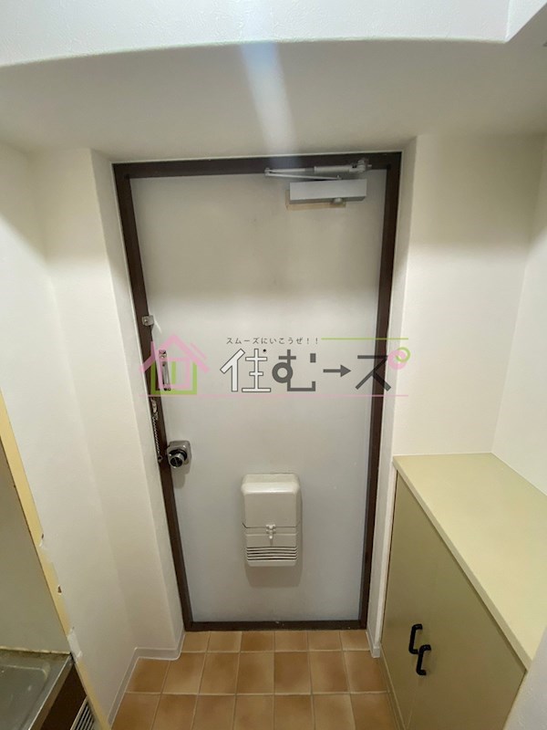 コーポ丸松 玄関