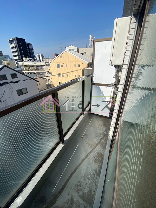 ラフィーネ新大阪 ベランダ