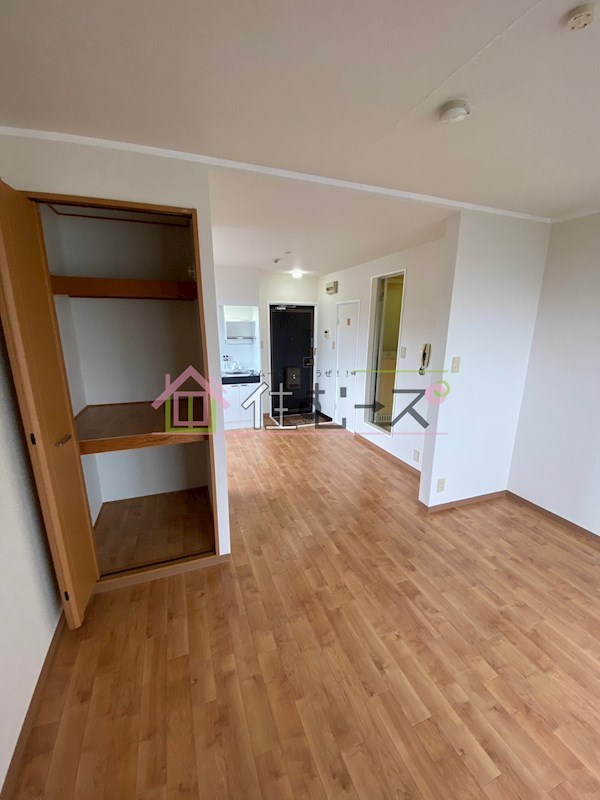 ハイツ上新小松 リビング