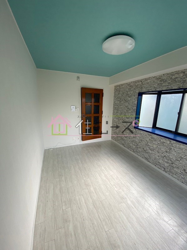 ジュンズ高見 リビング