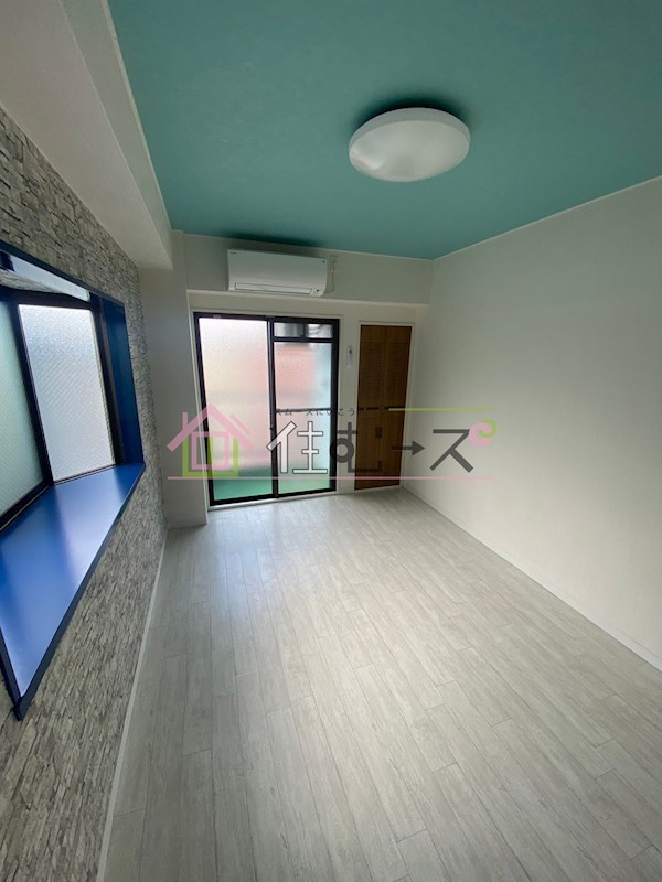 ジュンズ高見 ベッドルーム