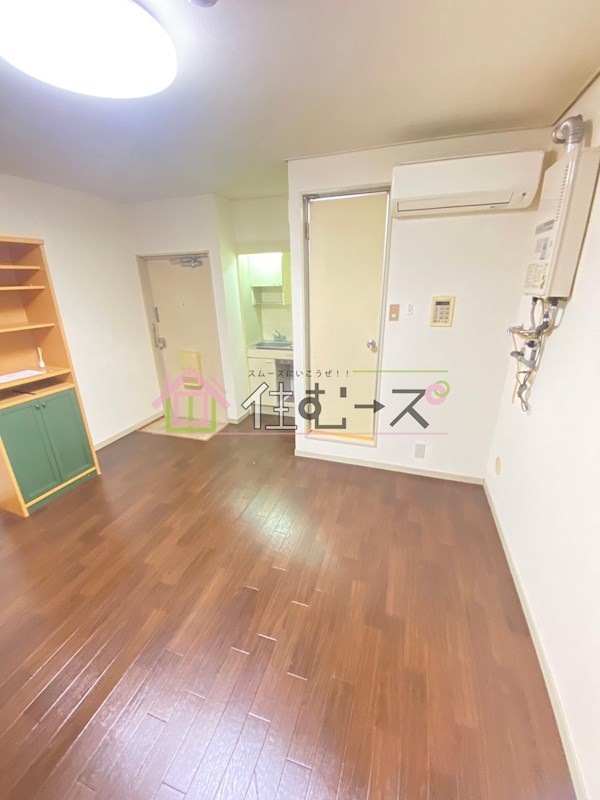 今井商事27ビル リビング