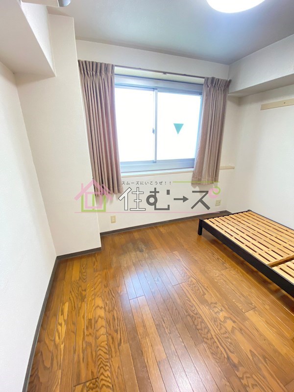 レヴェ北田辺 ベッドルーム