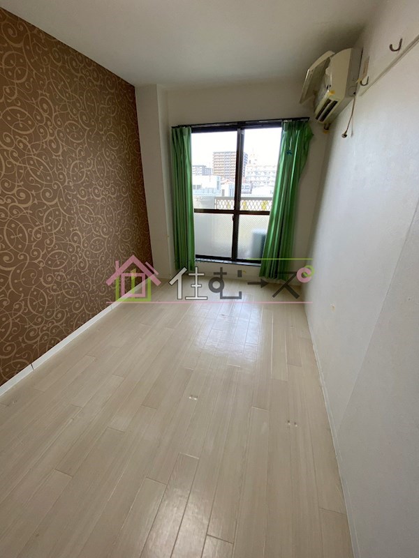 新深江橋ハイツ ベッドルーム