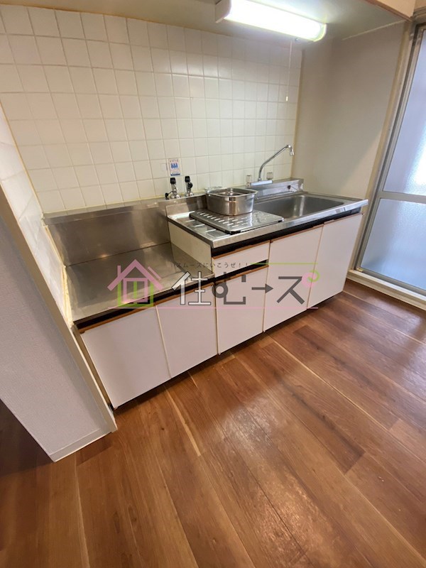 ローズコーポ新大阪第6 キッチン
