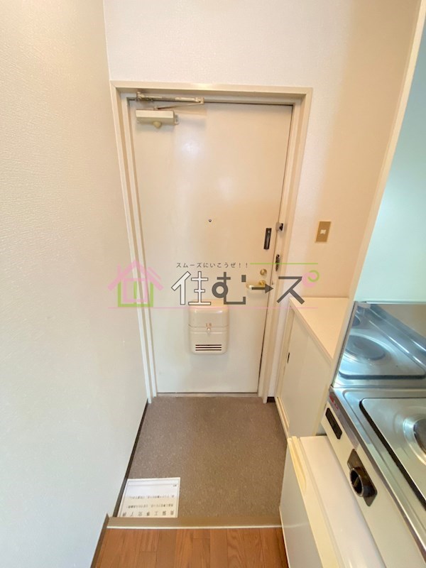 ヴィラース旭 玄関