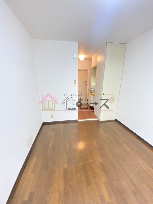 ヴィラース旭 リビング