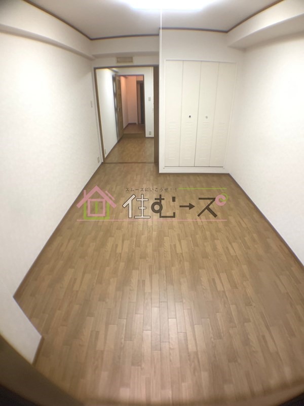 ノルデンハイム東三国 リビング