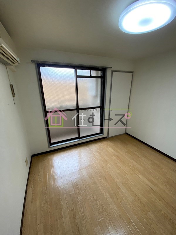 リバティ京橋 ベッドルーム