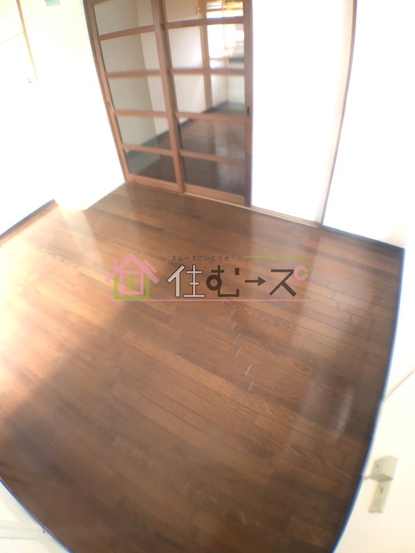 トレジャハウス リビング