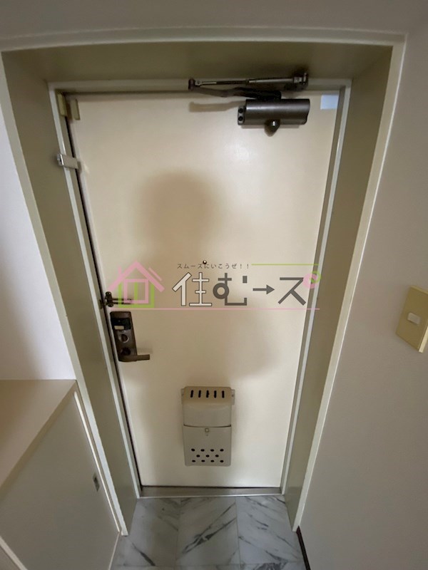 朝日プラザ桃谷パサージュ 玄関