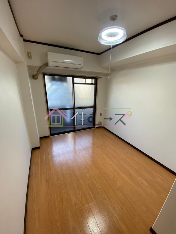 土井グランドマンション ベッドルーム