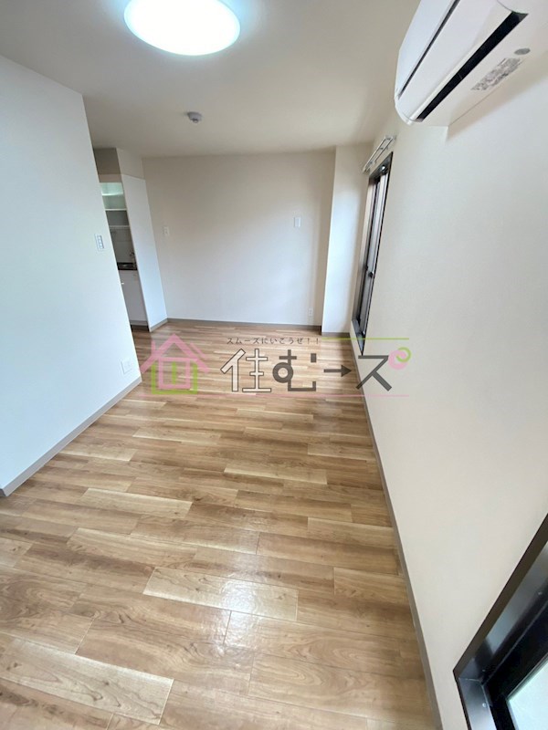 レガーレ長居公園 リビング