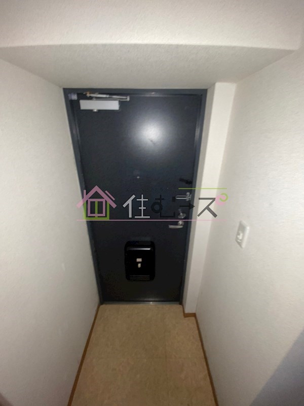 エスリード上本町北 玄関