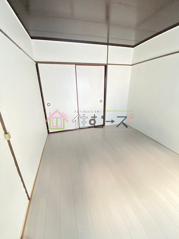 ヴィラナリー大道 リビング