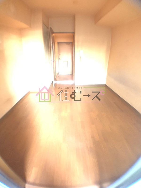 エスリード北大阪 リビング