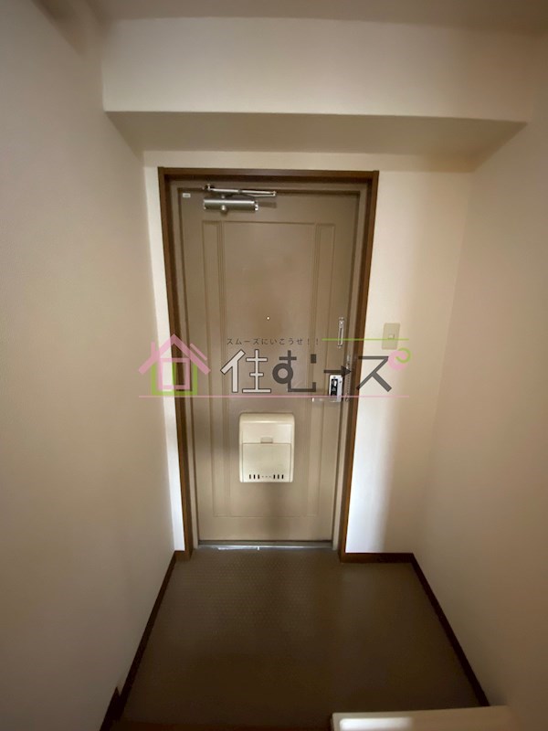 グローリ淀川 玄関