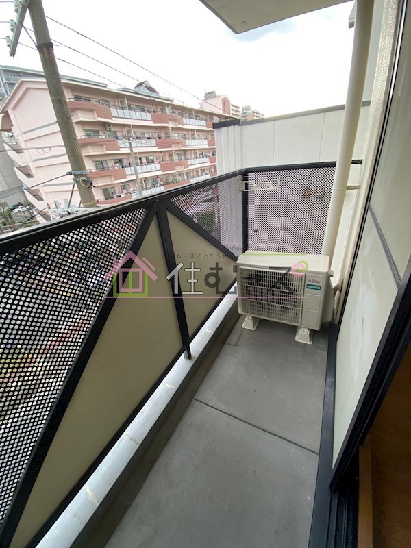 グローリ淀川 ベランダ