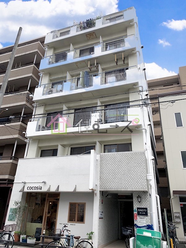 バルビゾン新大阪 外観